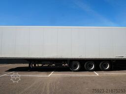 Schmitz 3 axle closed box trailer