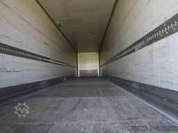 Schmitz 3 axle closed box trailer