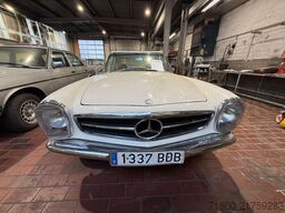 Mercedes-Benz 230 SL Pagode W113