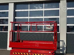 SkyJack SJ 4620 8,10m Elektro Scherenarbeitsbühne