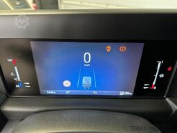 Ford Nuovo Custom Plug-In Hybrid (PHEV)