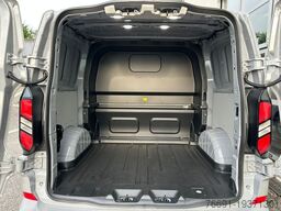 Ford Custom 320 L1 Dop. Cab. 5 posti - Titanium