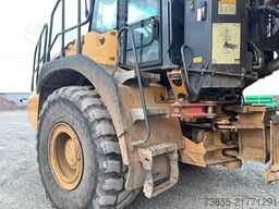 Bell B25E 6x6