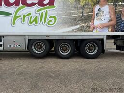 Chereau 3-Asser / Carrier 1300 / Lift Axle / BPW / TUV:...