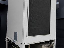 Makino A77e