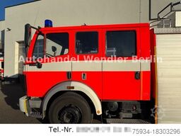 MERCEDES-BENZ 1726 LF24 4x2 Tank 3000l 8-Gang Split Dachwerfer