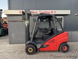 LINDE H25D-02 Triplo 550 Freelift / Sideshift / 4e functie VW Diesel 2014
