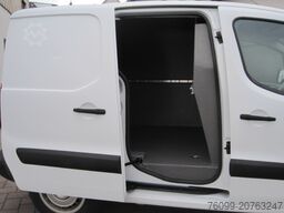 Peugeot Partner 1.6 HDI Cateringausbau 3-Sitzer