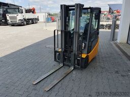 JUNGHEINRICH EFG 215 / Triplex: 4.25m! / SS / 4.166h / 2024