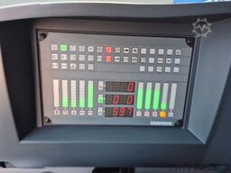 LIEBHERR LTM 1100-5.2 10x6 13.150h Klappspitze