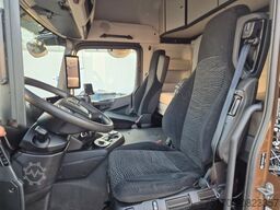 MERCEDES-BENZ Arocs 3351 LS 6x6 Palfinger S260Z96 Y Crane