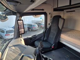 MERCEDES-BENZ Arocs 3351 LS 6x6 Palfinger S260Z96 Y Crane