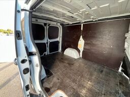 RENAULT Trafic Kasten L1 H1*LED*Komfort*Klima*AHK*Kamera