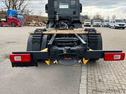 IVECO X-WAY AD200X48/P HR ON+*HI-Traction*für Kipper