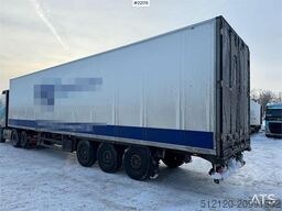 Schmitz Cargobull box semi-trailer with Thermo King unit – only 2,97