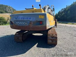 Volvo EC240 nlc Excavator w/ bucket WATCH VIDEO