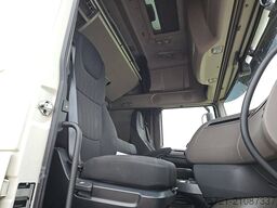 DAF XF 480 SSC 2X TANK SKIRTS