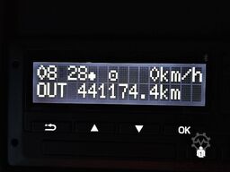 DAF CF 260 19T TAILLIFT AIRCO