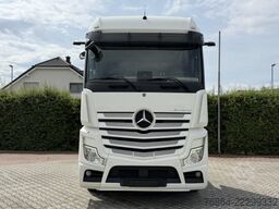 MERCEDES-BENZ 1945 MEGASPACE E6  MIRRORCAM POWERSHIFT