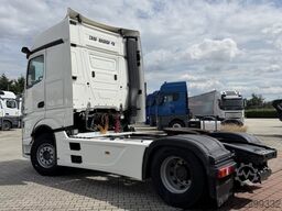 MERCEDES-BENZ 1945 MEGASPACE E6  MIRRORCAM POWERSHIFT