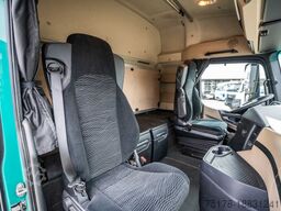 MERCEDES ACTROS 1845 LS