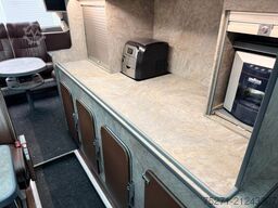 VAN HOOL TX17 Acron | VIP Mannschaftsbus | Glasdach