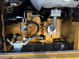 Caterpillar CATERPILLAR | MH3022 mit Greifer