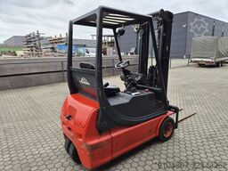 Linde E16C, Triplex, Freelift & Sideshift.