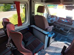 MERCEDES-BENZ 517 Lord Comfort XXL Vorlauffahrzeug 23 SS