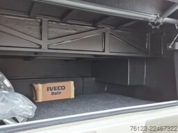 IVECO 2x Daily 70 Lagerfahrzrug Ferqui Sunrise 2,5 m B
