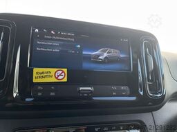 MERCEDES-BENZ Vito 116 Tourer PRO 4x4 XL STANDHZ NAV KAMERA
