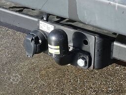 MERCEDES-BENZ SPRINTER 516 17-Persoons Euro6!