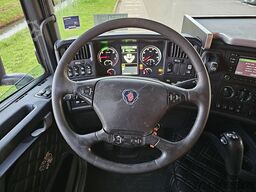 SCANIA R520 6x2*4