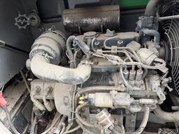 SKYJACK SJ6826RT Schaarhoogwerker SCISSOR 2014 4X4 Kubota 10mtr Werkhoogte