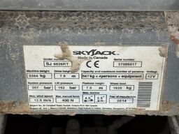 SKYJACK SJ6826RT Schaarhoogwerker SCISSOR 2014 4X4 Kubota 10mtr Werkhoogte