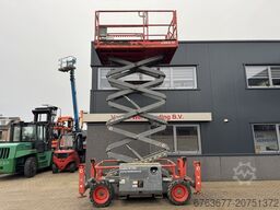 SKYJACK SJ 6832RT Schaarhoogwerker SCISSOR 2014 4X4 Kubota Diesel 12M Werkhoogte