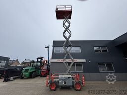 SKYJACK SJ 6832RT Schaarhoogwerker SCISSOR 2014 4X4 Kubota Diesel 12M Werkhoogte