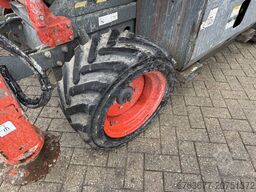 SKYJACK SJ 6832RT Schaarhoogwerker SCISSOR 2014 4X4 Kubota Diesel 12M Werkhoogte