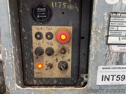 SKYJACK SJ 6832RT Schaarhoogwerker SCISSOR 2014 4X4 Kubota Diesel 12M Werkhoogte