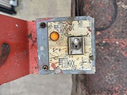 SKYJACK SJ 6832RT Schaarhoogwerker SCISSOR 2014 4X4 Kubota Diesel 12M Werkhoogte