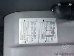 JUNGHEINRICH EFG 215 / Triplex: 4.25m! / SS / 4.168h / 2024