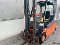 Linde E 25-01 defekt / not running / no Battery