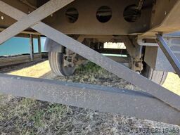 REISCH ca. 49 cbm Getreiodekipper, Kornschieber, Lift