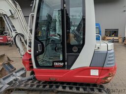 Takeuchi TB 250 V3