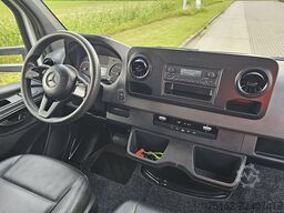 MERCEDES-BENZ SPRINTER 314 Bakwagen Laadklep!