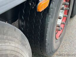 SCHMITZ CARGOBULL SCB*S3B THERMO KING SLXe 400 LIFT AXLE FLOWERWID