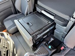 MAN TGS 33.440 BB SA Premium Tractor Head (16 units)