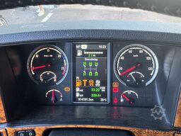 Scania R520 V8
