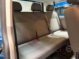VW T5 Caravelle 4Motion 8 Sitze Klima STHZ 2.Hand