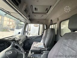 Mercedes-Benz Atego 818
